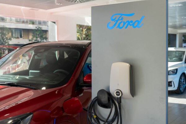 cargador coches eléctricos Ford cargador coches eléctricos Ford