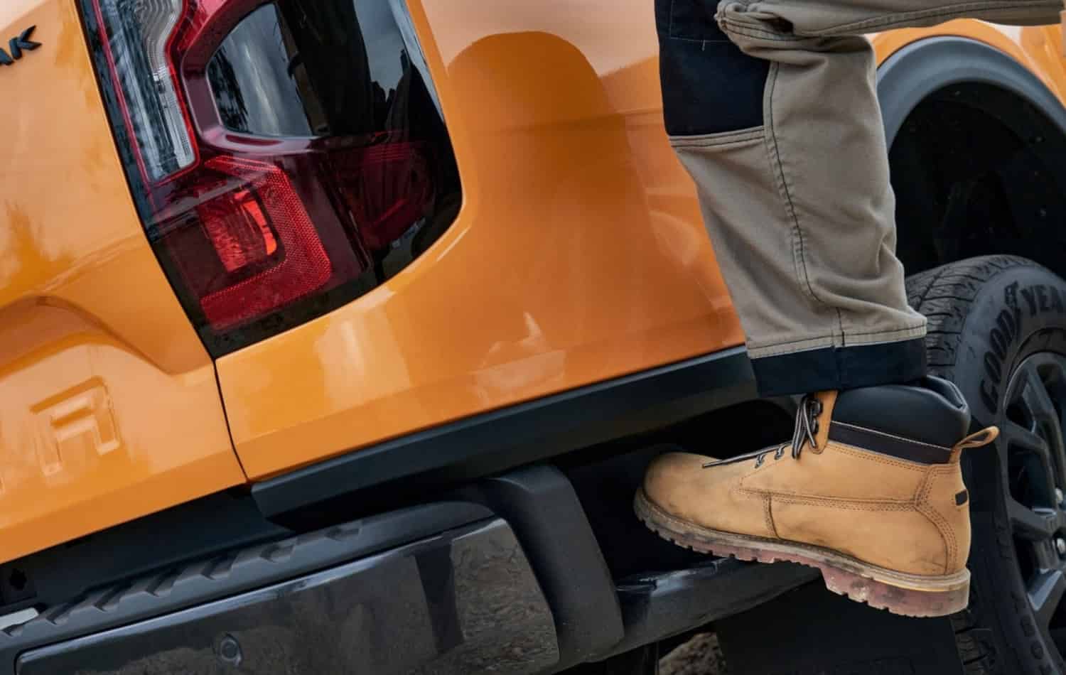 Escalón Parte trasera Ford Ranger