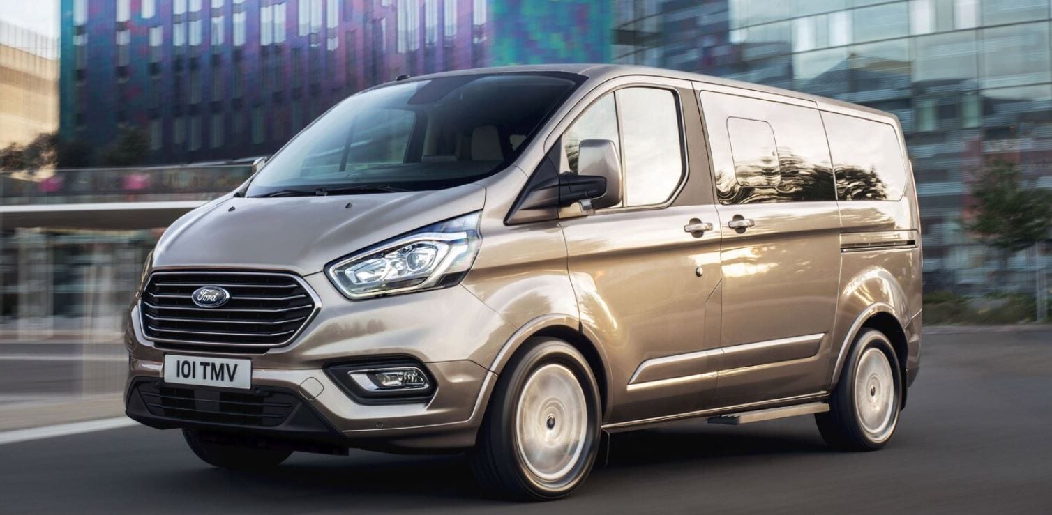 medidas ford tourneo