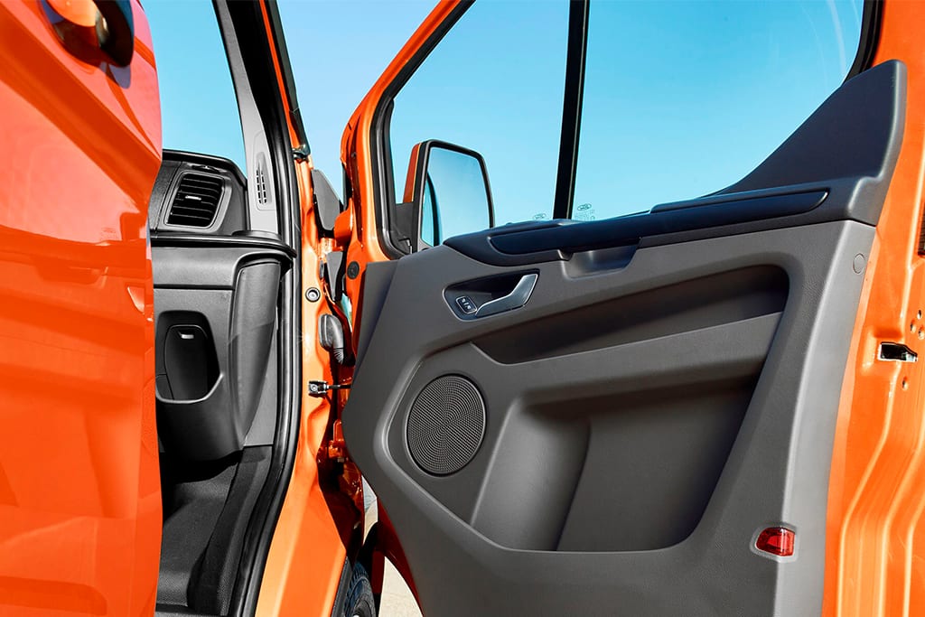 ford transit custom interior