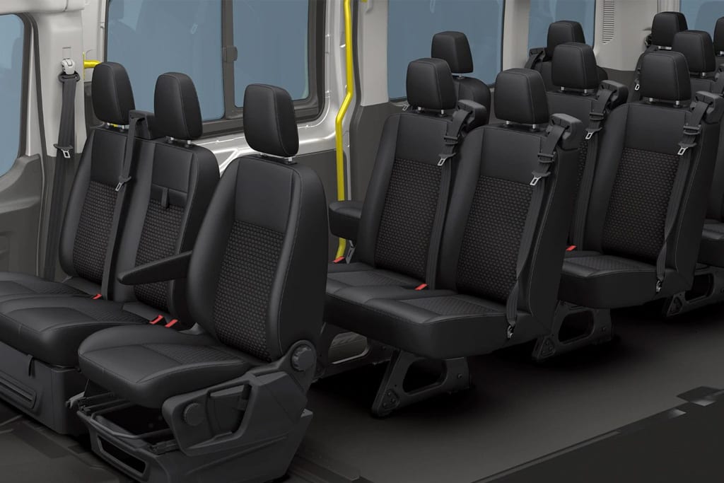 ford transit minibus asientos