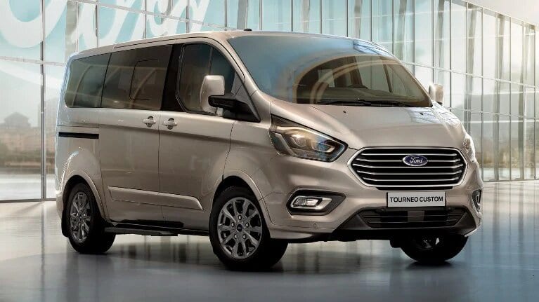 ford-tourneo-custom-precio-características