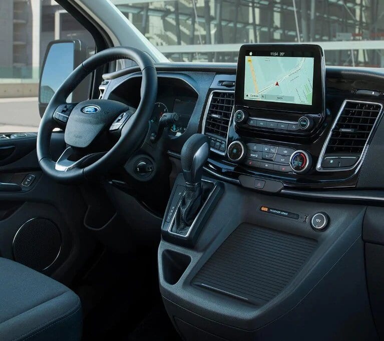 ford-tourneo-custom-precio-interior