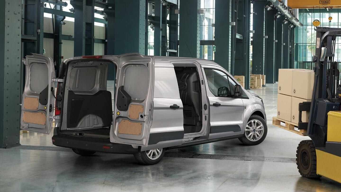 ford Transit connect precio nuevo prestaciones