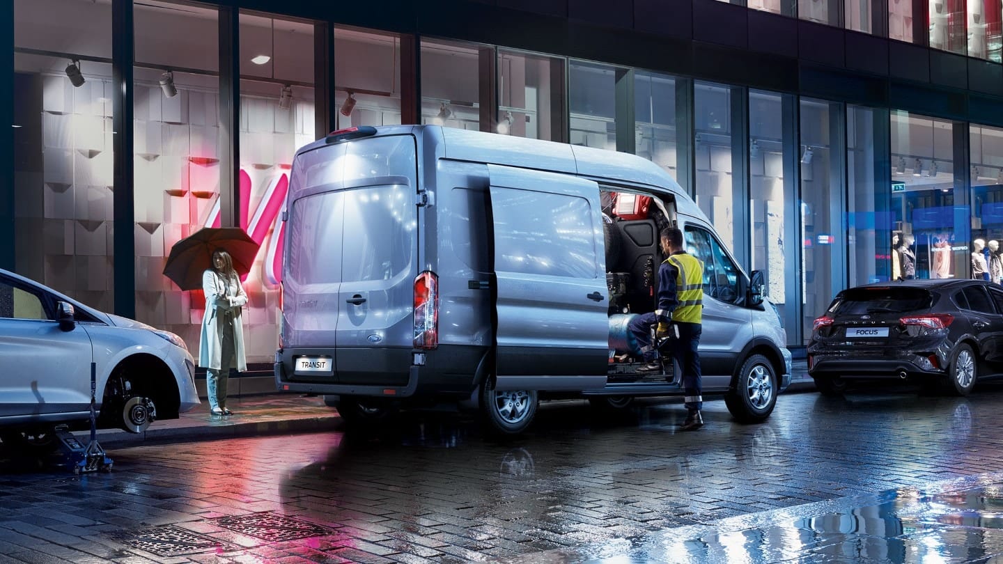 ford Transit van precio nuevo caracteristicas