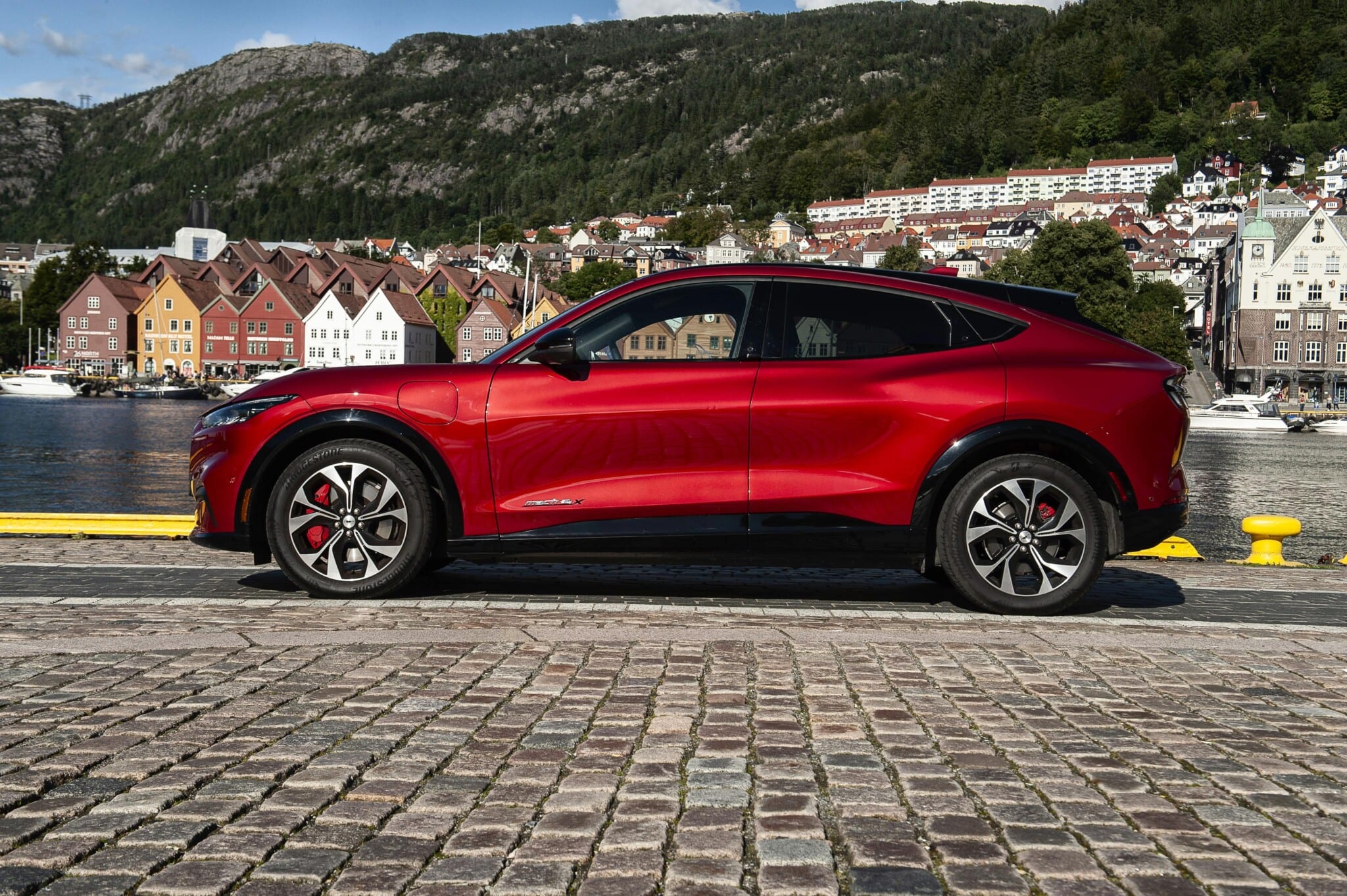 ford mustang mach e precio compra