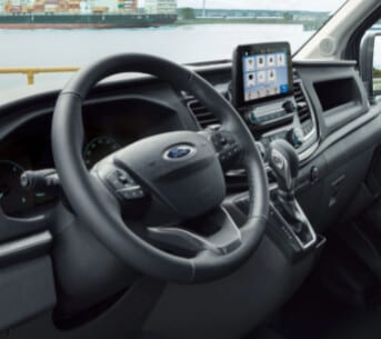 ford transit van diseño interior