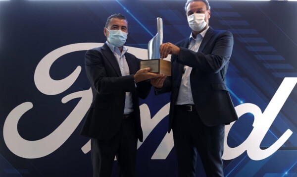 premio a Ford