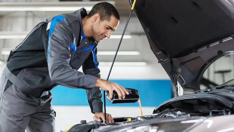 Cambio de aceite para tu coche: Lo que debes saber