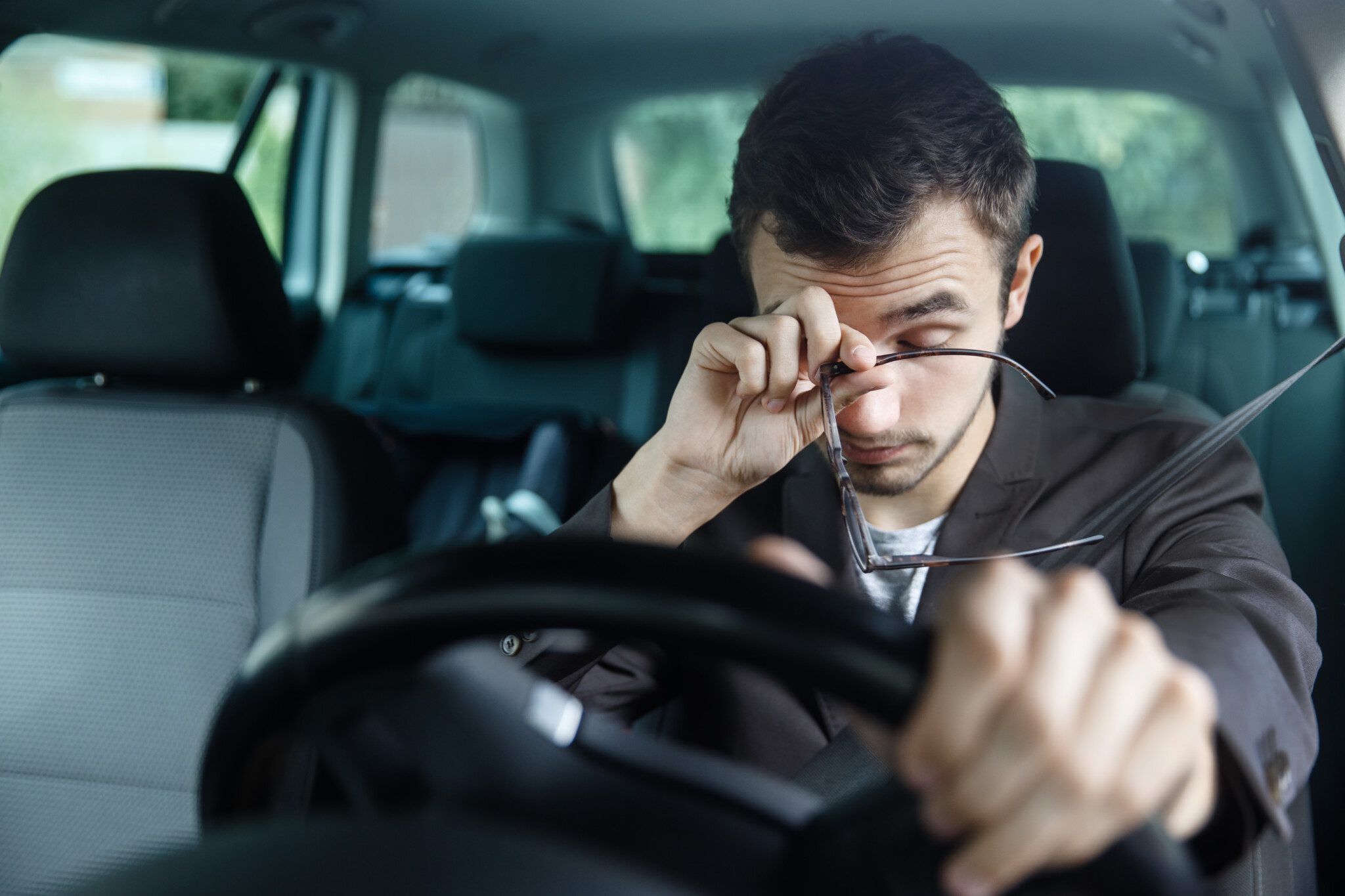 Cómo evitar la fatiga en la conducción factores