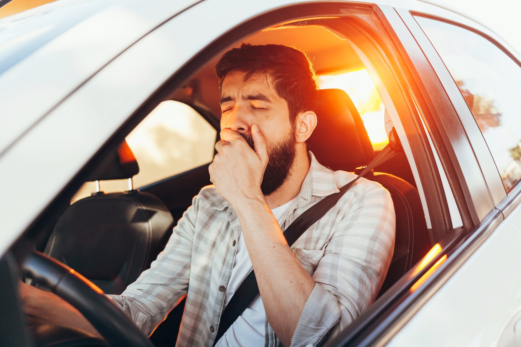 Cómo evitar la fatiga en la conducción que hacer