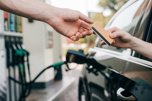 Precio gasolina Repostar en una gasolinera