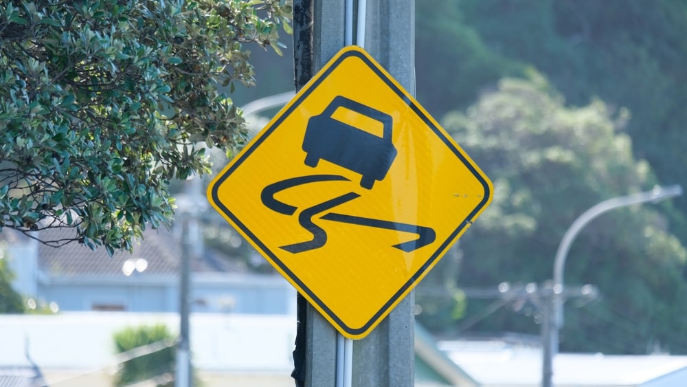 Piezas del coche que intervienen en el subviraje